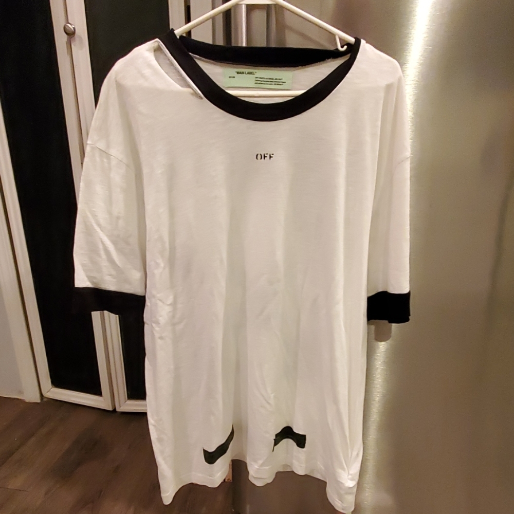 Off-white by Virgil Abloh t shirt